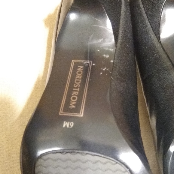 Classy Nordstrom Matte Black Leather Kitten Heels - Picture 4 of 8